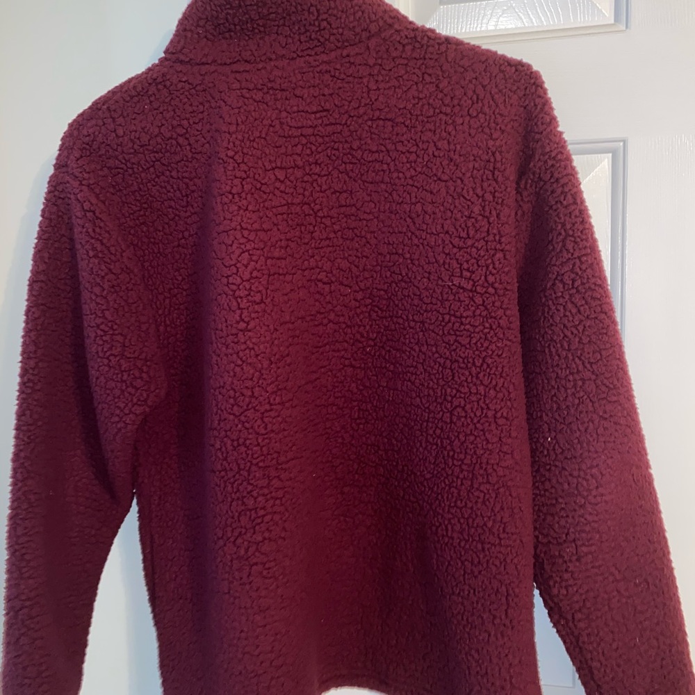 Pullover - Picture 2 of 2